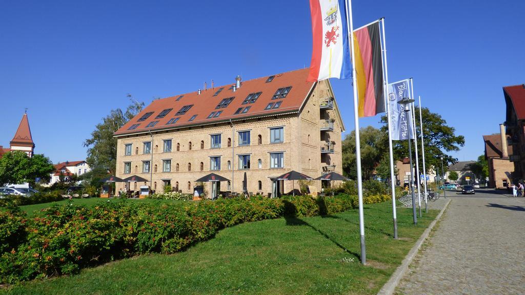 Hotel Alter Kornspeicher Neustrelitz Exterior foto